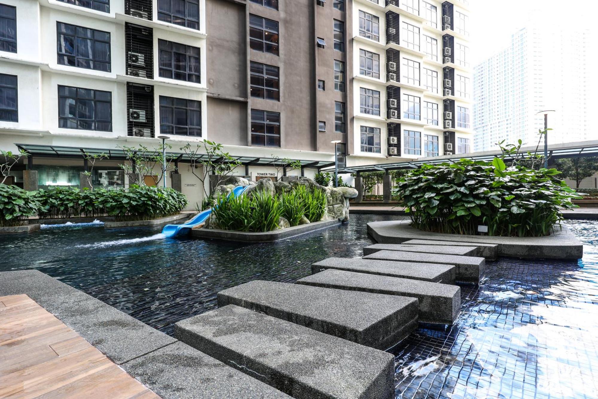 188 Klcc By Bliss Apartemen